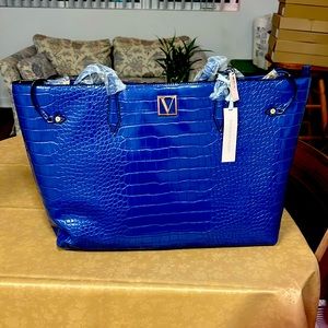 A Brand New Victoria’s Secret Blue Purse